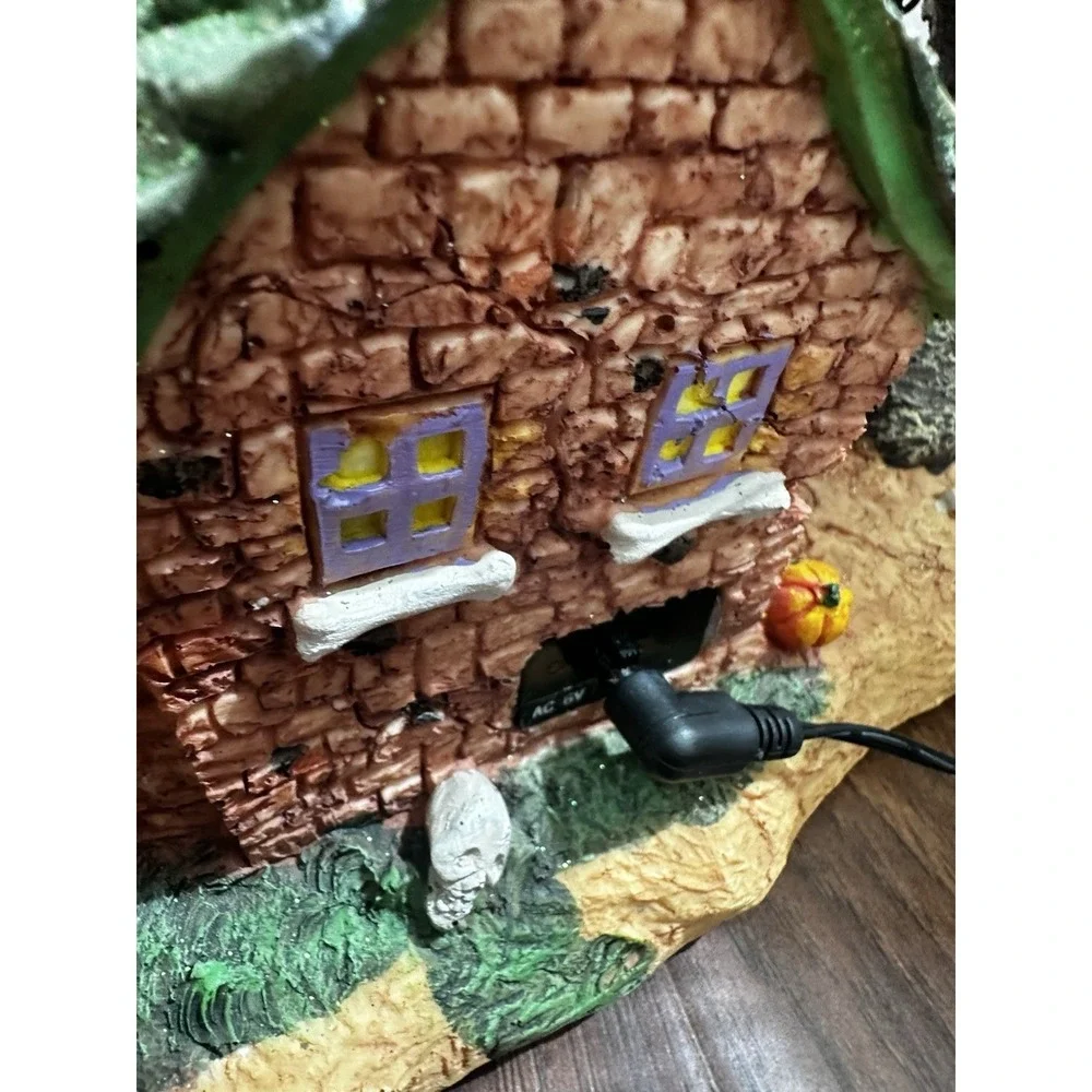 2008 Target LED Halloween Village Flying Witch Animated Lighted Haunted Home Box